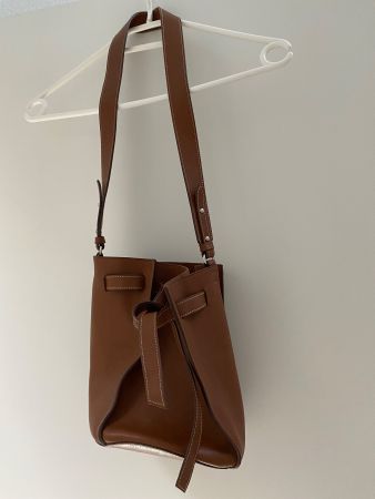 Damenhandtasche NEU in echt Leder
