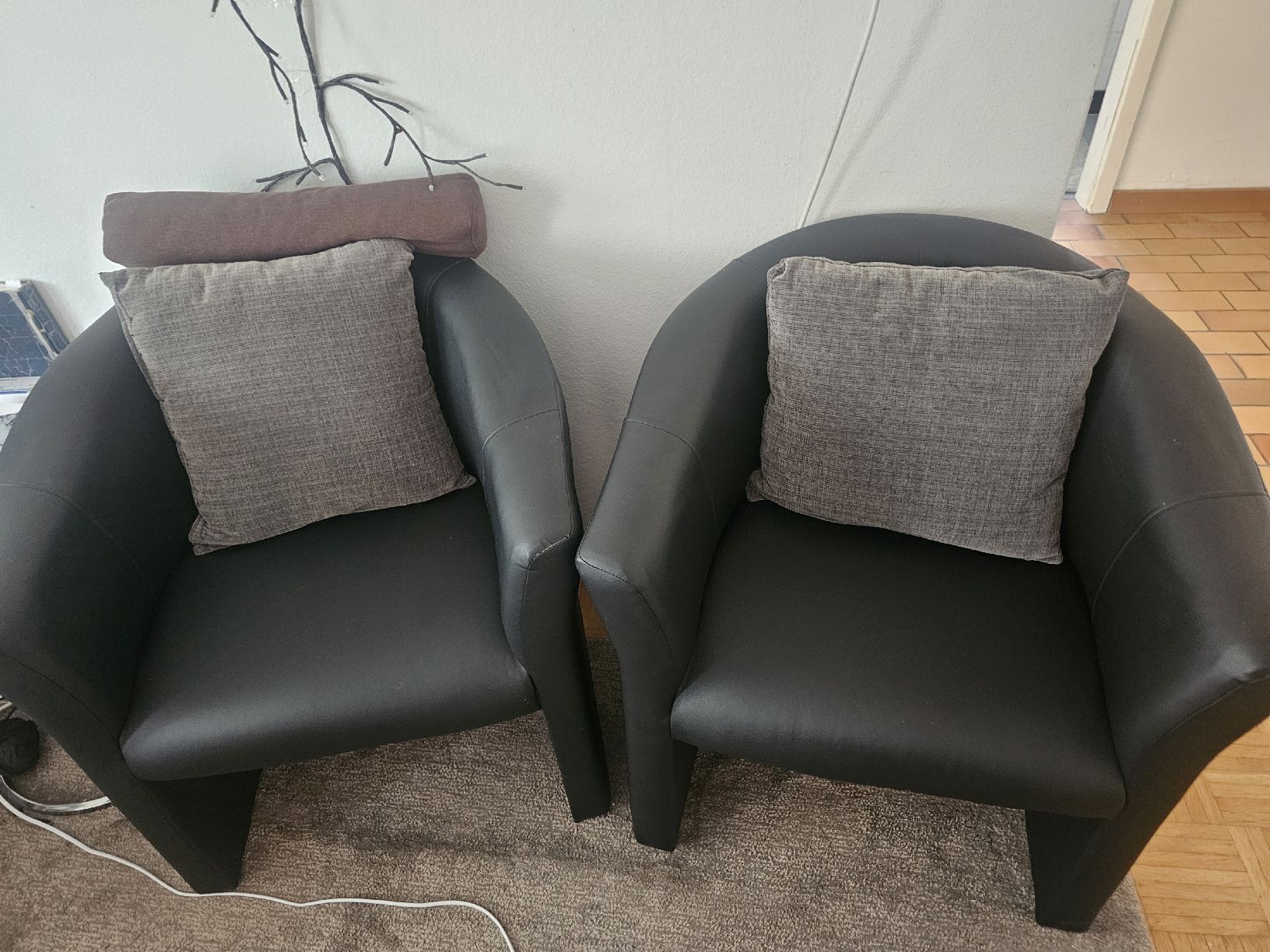 Sofas: couch- Stühle – D'occasion à Luzern par amr_drt5 1