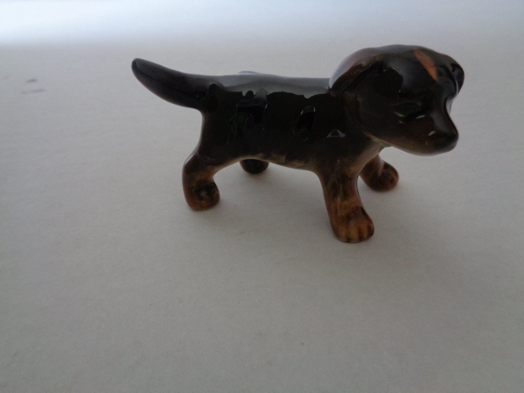 Figurines: Kleiner Goebel Hund – D'occasion à Chur par omonia