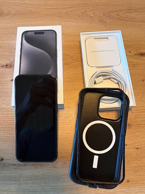 Apple Handys / Smartphones: iPhone 15 Pro 128 Go en parfait état ! – Gebraucht aus Henniez von Mac-Chris 1