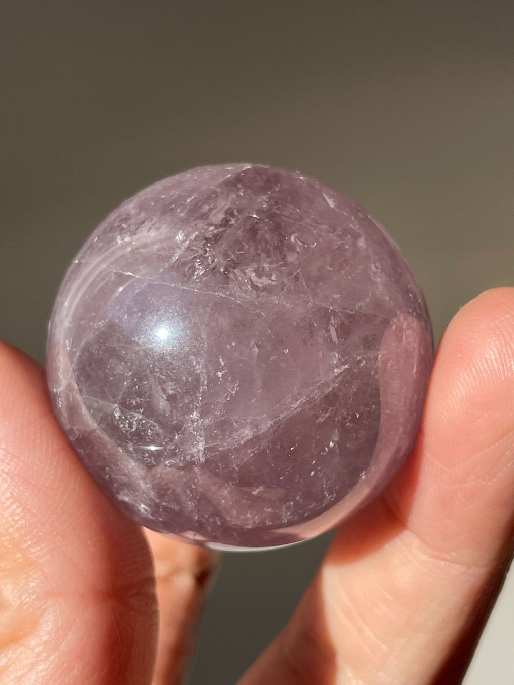 Minerali & Pietre curative: Amethyst-Kugel, mit Glassockel – Nuovo (secondo la descrizione) da Schiers venduto da sisikristall 1