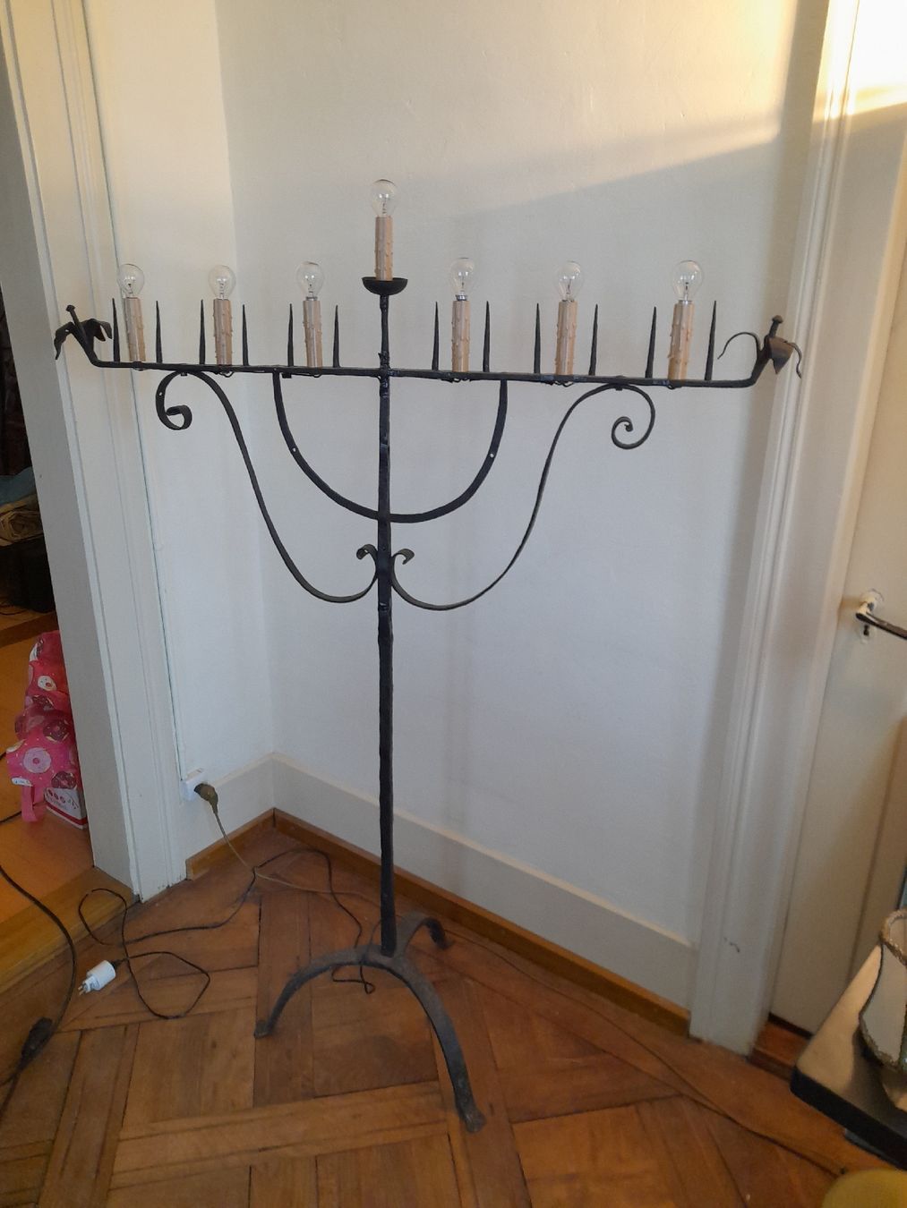 Lampade: Geschmiedeter Leuchter aus Kirche – Usato da Luzern venduto da steuereinheit 6
