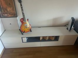 Fernsehschrank