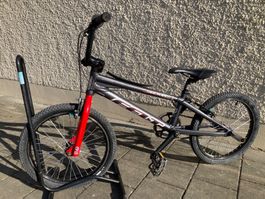 BMX - FELT