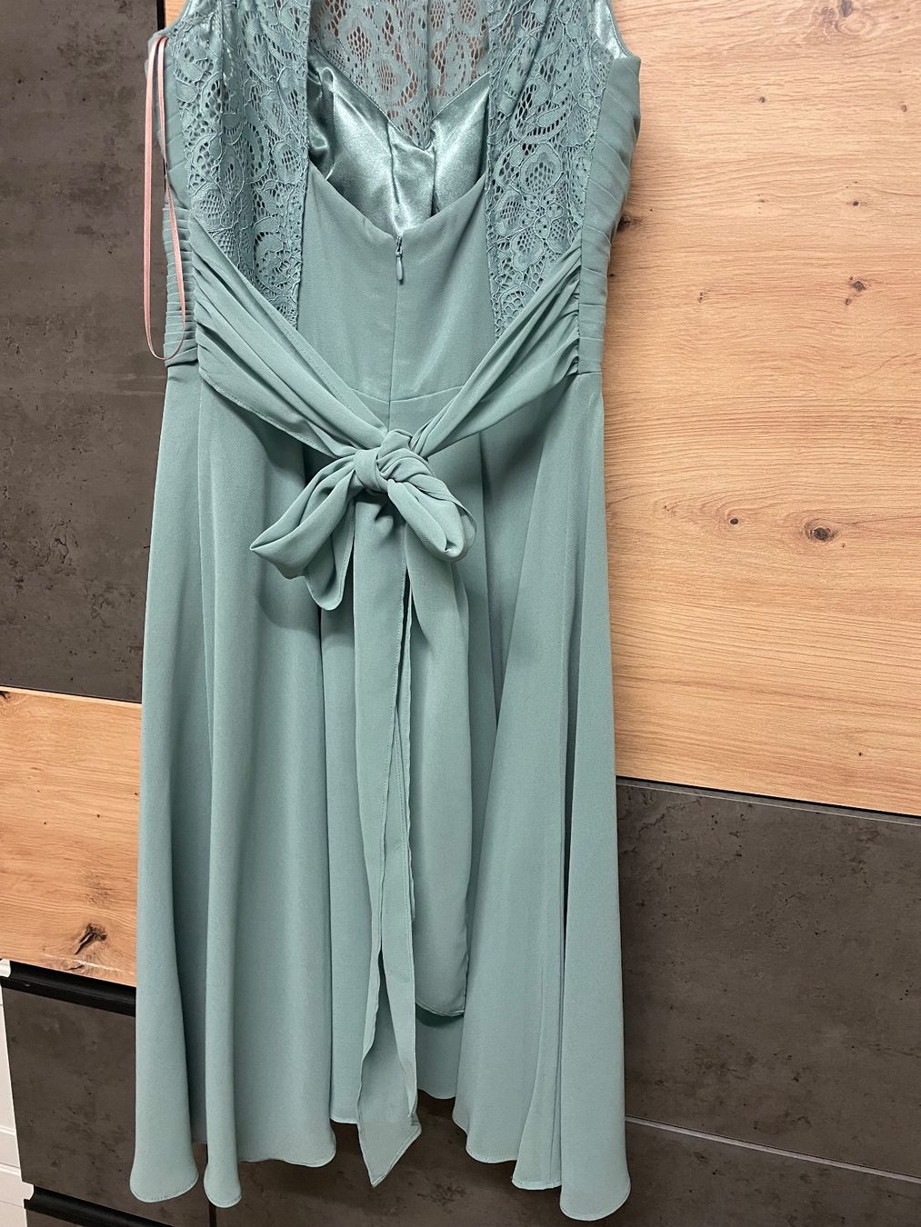 Vestiti: Cocktailkleid – Usato da Oberentfelden venduto da angelheart71 3