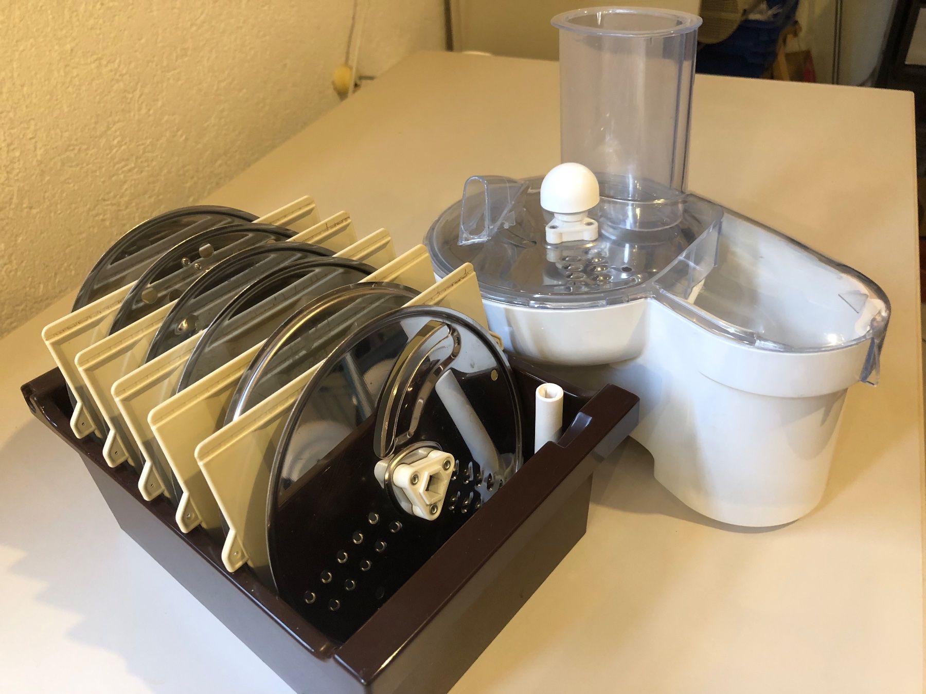 Kenwood Elettrodomestici da cucina: Küchenmaschine Kenwood Chef – Usato da Erlinsbach SO venduto da Cholipa 9