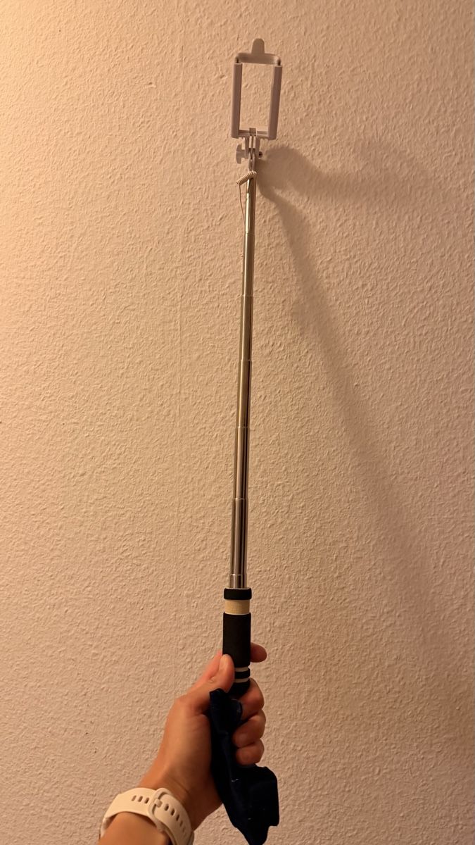 Staffe: Selfistick – Usato da Zürich venduto da jas_lk8w 1