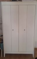 Weiss Kleiderschrank mit Schiebetüren