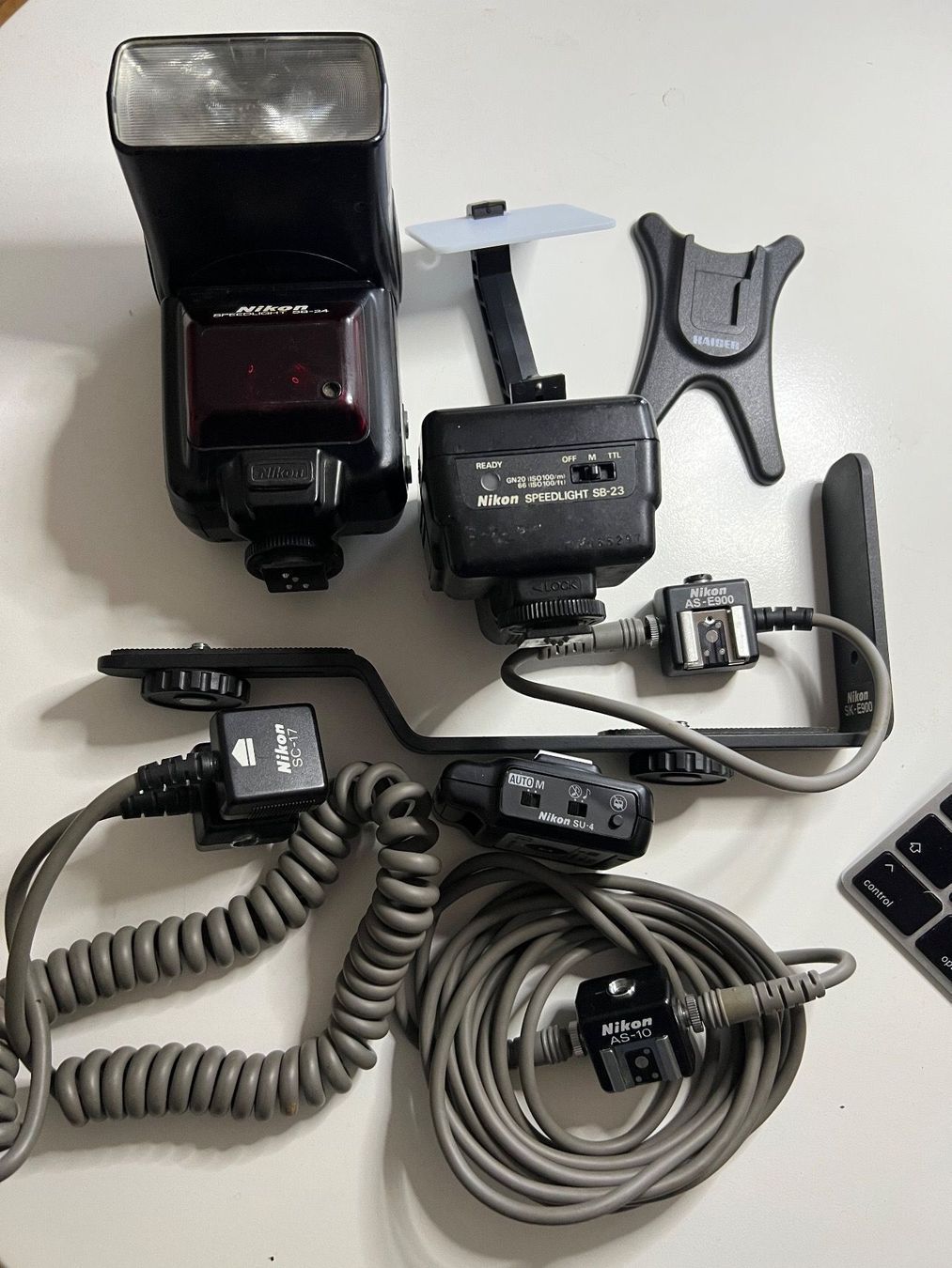 Nikon Flash: Nikon Système multiflash – Usato da Petit-Lancy venduto da Ri.Ga.Sa