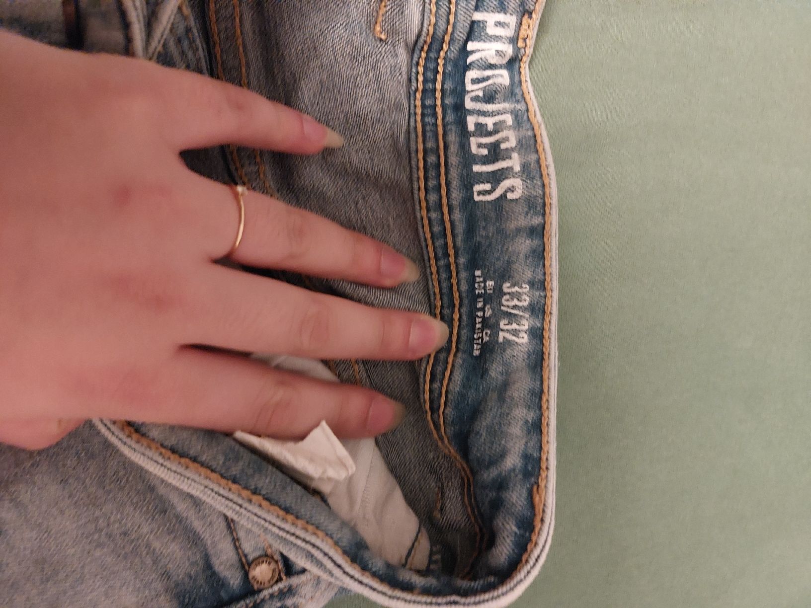 Jeans: Jeans von Black Squad Projects, Grösse 33/32 – Usato da Gwatt (Thun) venduto da B.D.999 2
