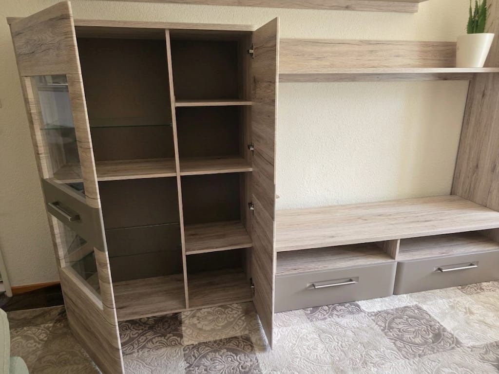Mobili TV: Wohnwand, helles beige, Holzoptik – Usato da Wangs venduto da EVETSCH71 2