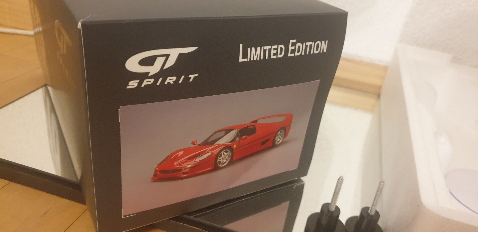 GT Spirit Modellini d'auto: GT Spirit Verpackung 1/18 . – Usato da Münchwilen TG venduto da Preepy 3