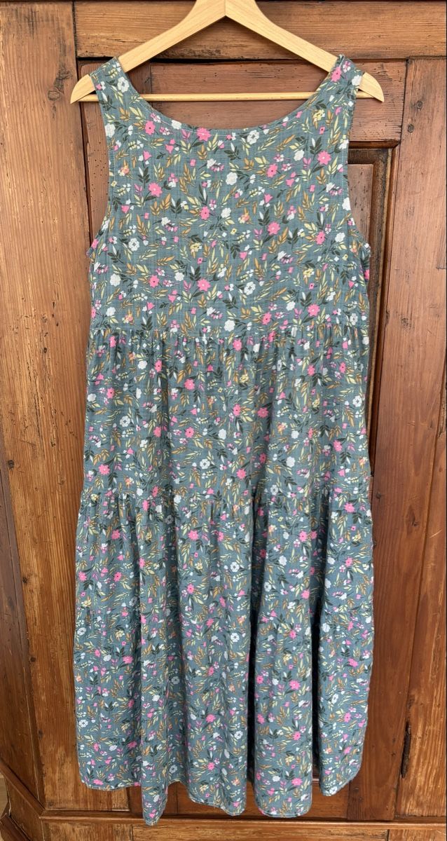 Vestiti: Sommerkleid  – Usato da St. Gallen venduto da taf_xwv5 1