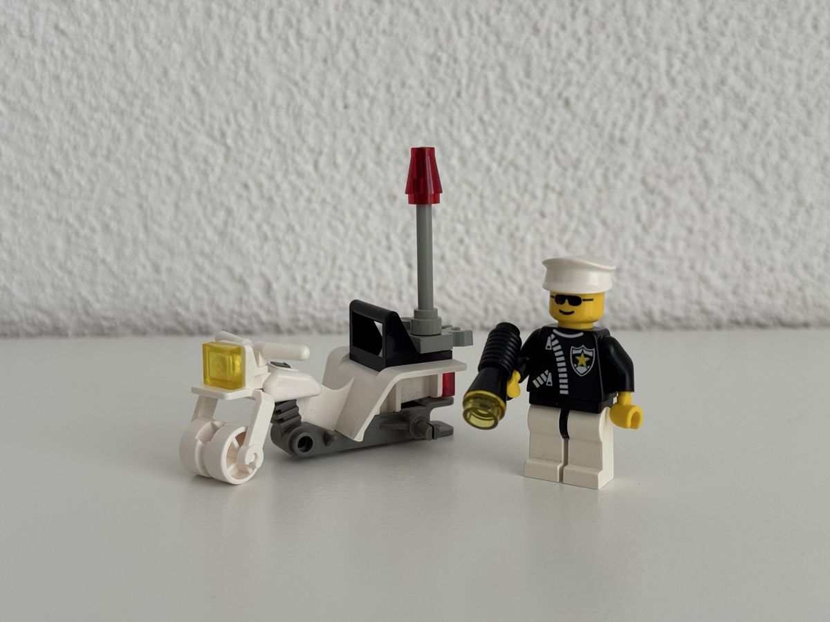 Lego Giocattoli: LEGO 4304 - Chopper Cop (2) – Usato da Fislisbach venduto da luepa