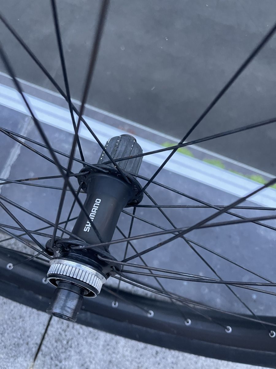Pneus & Kompletträder: Roue arrière SYNCROS tubless – Gebraucht aus Gressy von HBteam 1