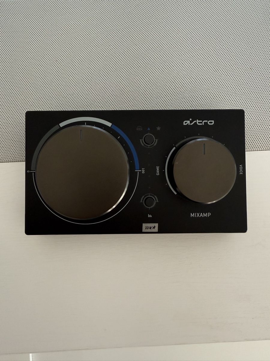 Mischpulte: Astro Mixamp ohne Kopfhörer  – Gebraucht aus Frasnacht von fanonaya
