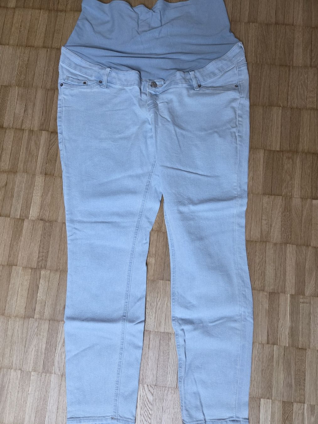 H&M Jeans: Schwangerschaftsjeans Gr. L – Usato da jona venduto da ricrac10 4