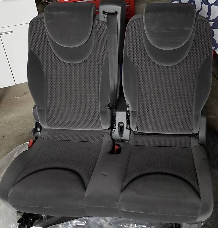 Toutes les pièces auto: Jumpy II Rangée de sièges – D'occasion à Morges par TheBargainer69 1