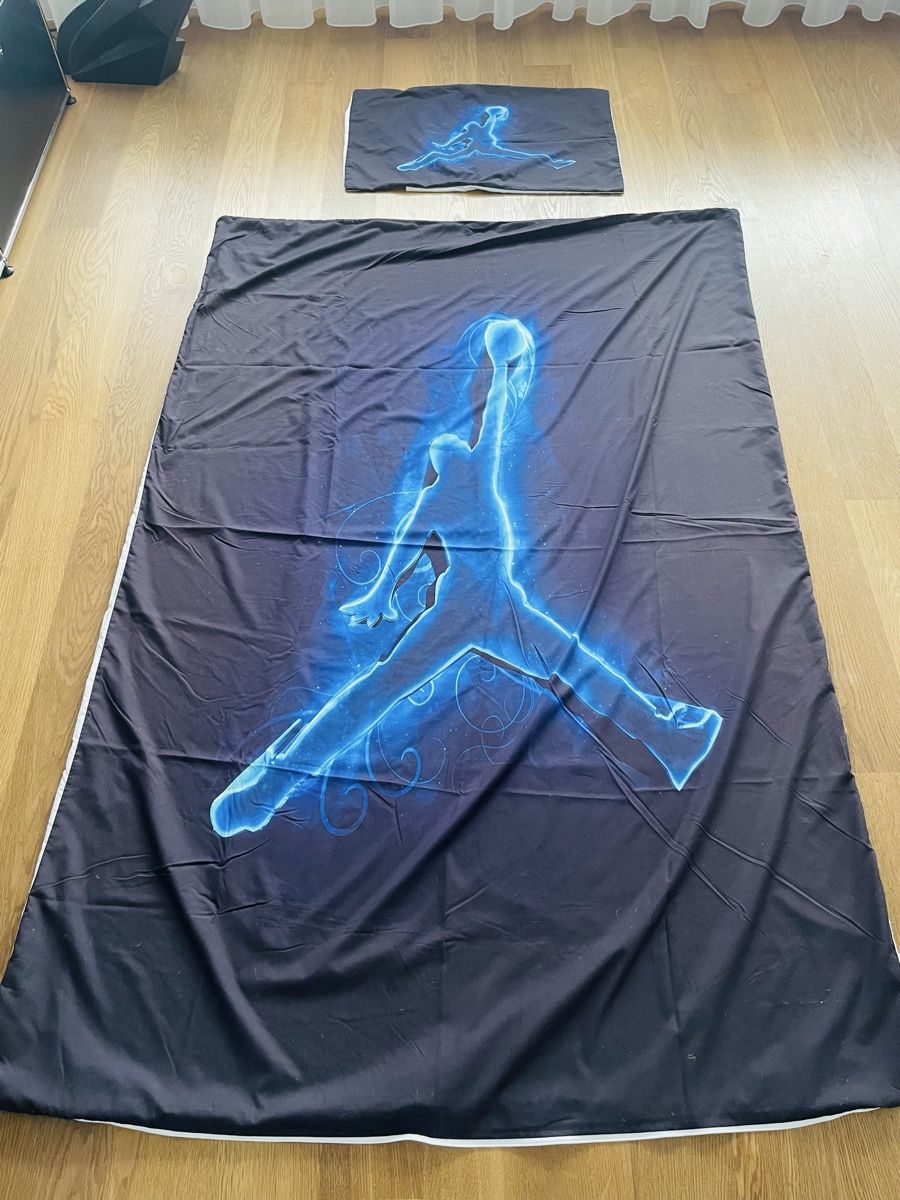 Biancheria da letto: Jordan Bettwäsche Set -Blau – Usato da Thun venduto da Adrian131