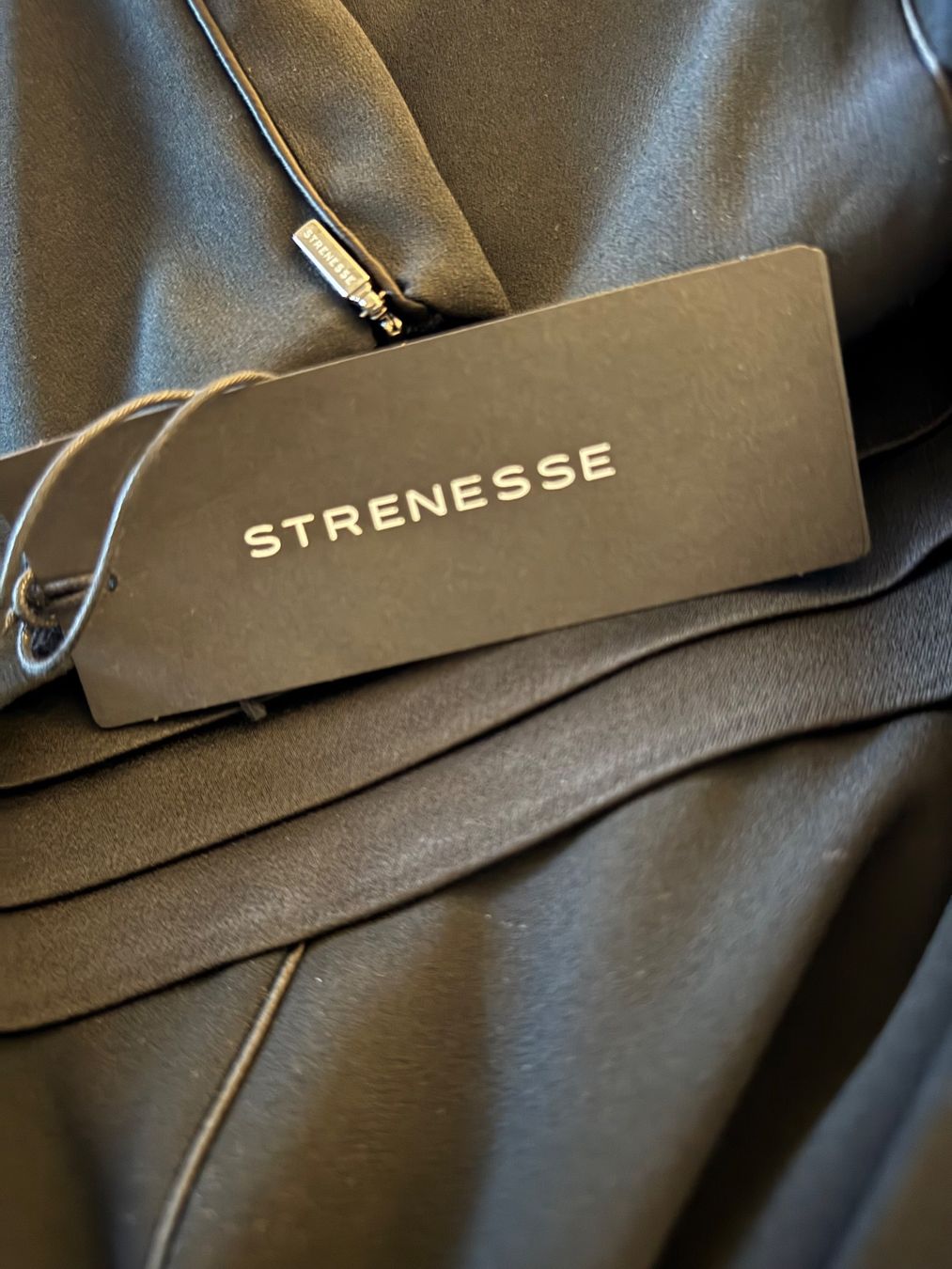 Strenesse Kleider: STRENESSE NEUES  KLEID – Neu (gemäss Beschreibung) aus Zürich von flo_7cvq 3