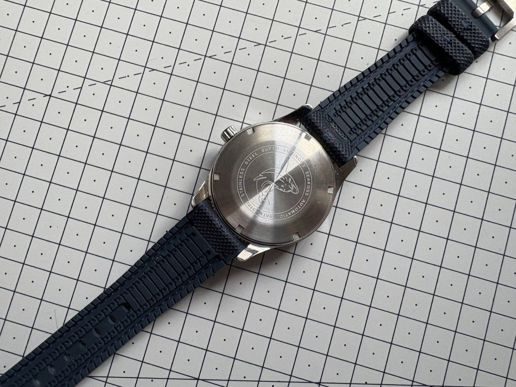 Orologi: Montre automatique SEAKOSS Plongée – Usato da Neuchâtel venduto da j_d_wv96 3