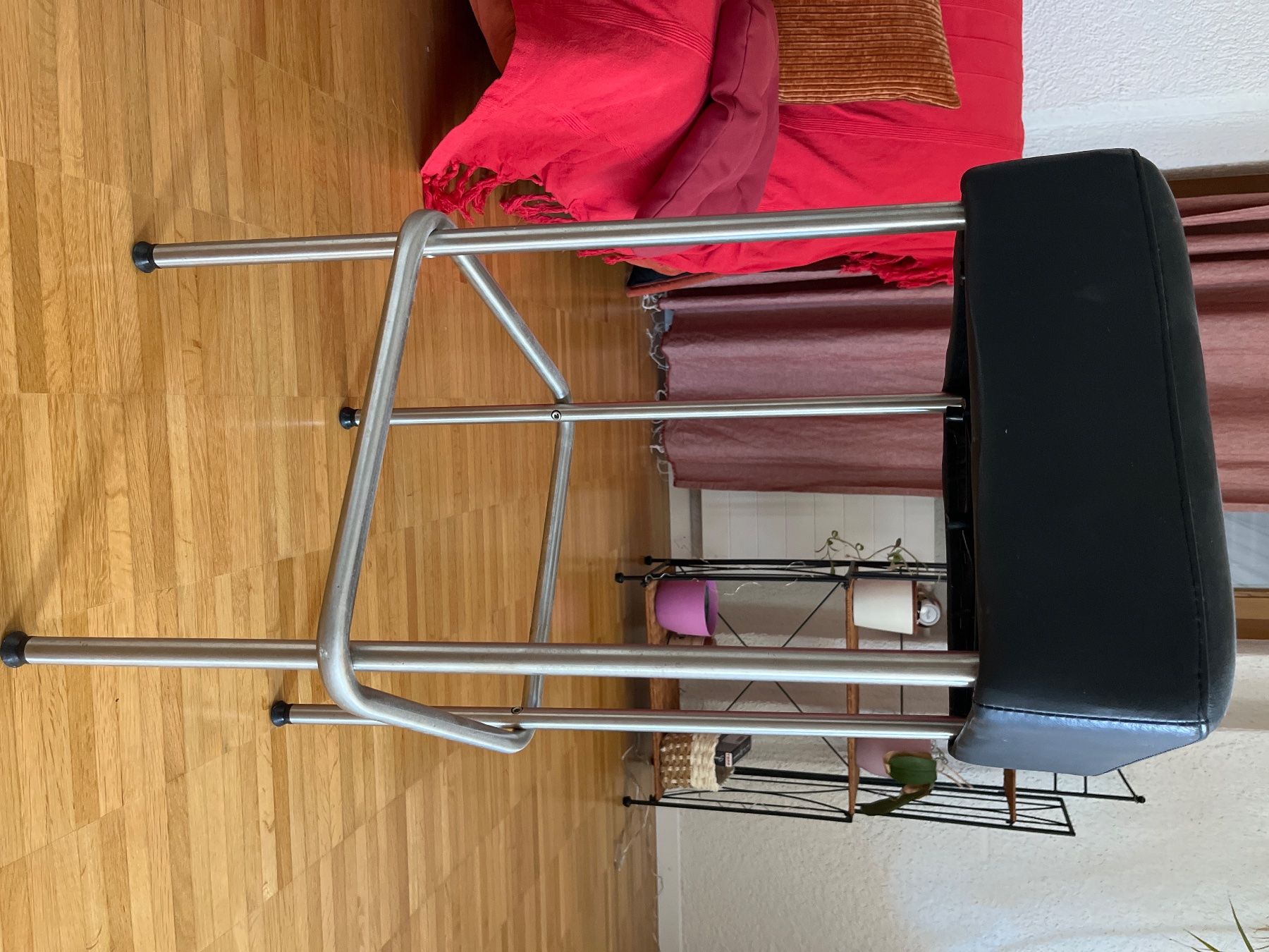 Hocker: Barhocker – Gebraucht aus Schaffhausen von anabpprieto
