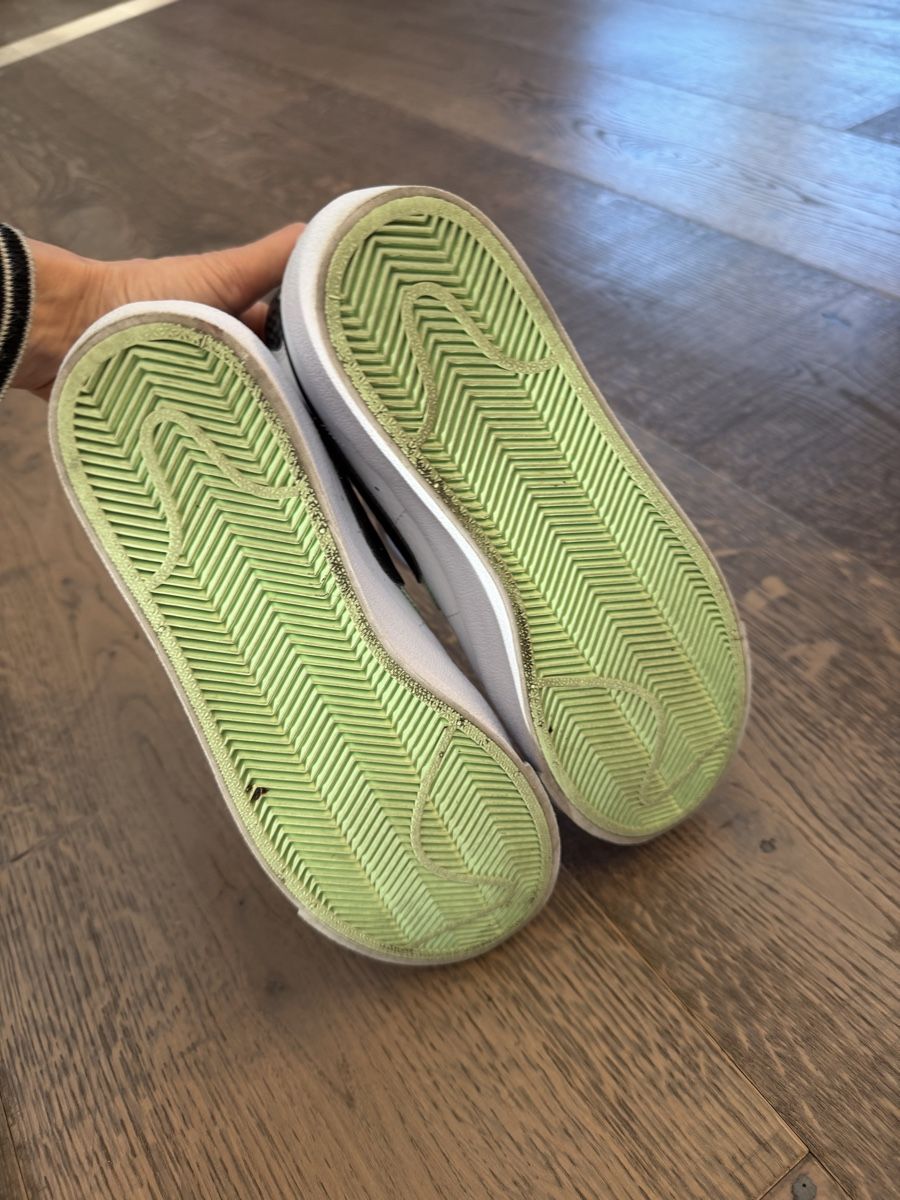 Nike Scarpe da uomo: Nike Blazer Mid 77-White Black Green – Usato da Herrliberg venduto da Tubalp 3
