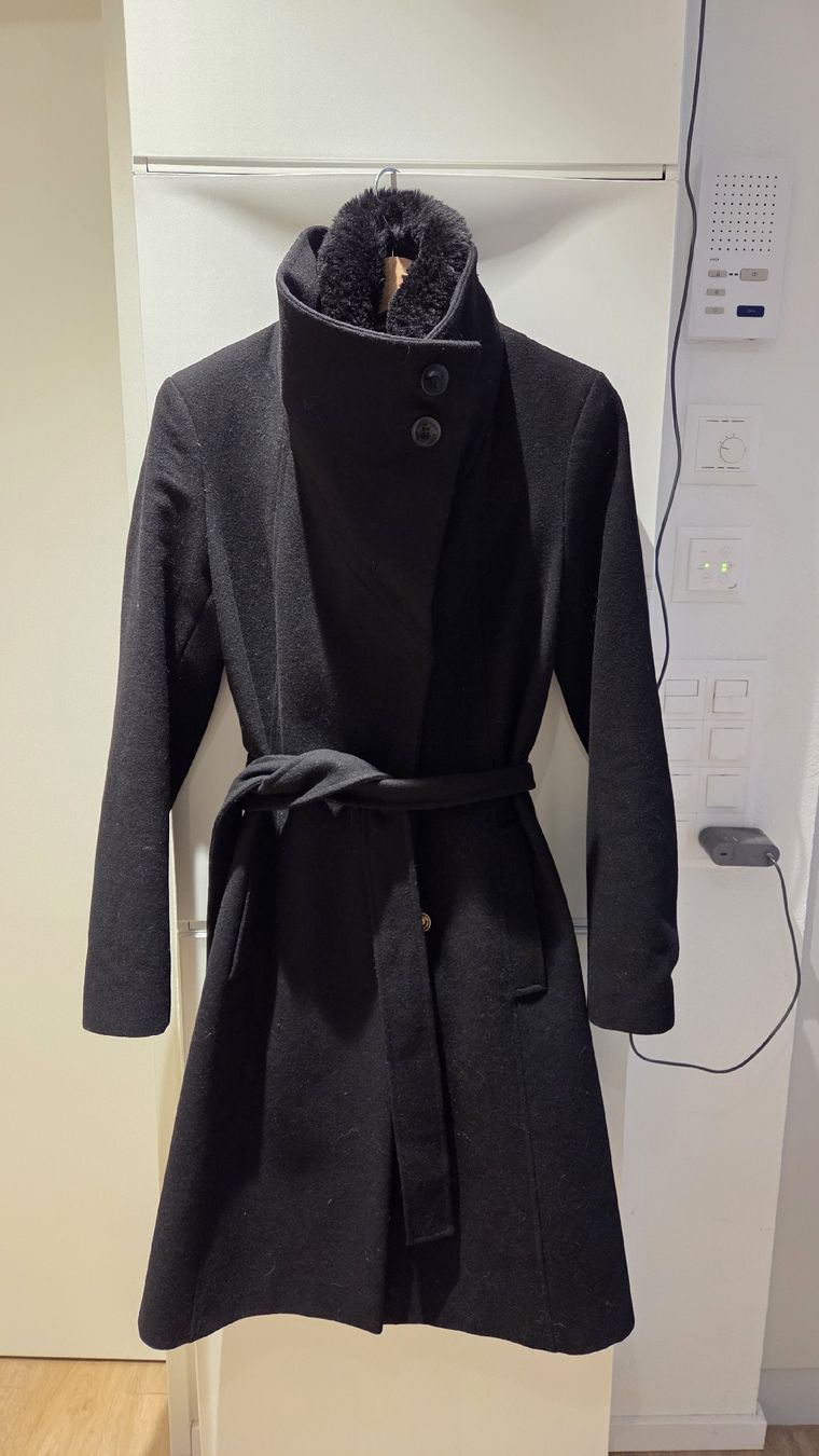 Cappotti: Sam Edelman Black Winter Coat, Size 8, Wool Blend – Usato da Forch venduto da na_casa