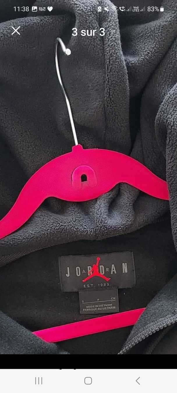 Jordan Giacche: Jordan jaquette neuve. – Nuovo (secondo la descrizione) da Estavayer-Le-Lac venduto da zazadavidson 2