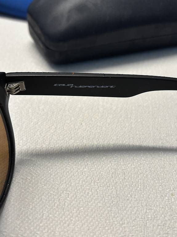 Occhiali & Lenti: Sonnenbrille Italia Independent  – Usato da Zumikon venduto da gaetanopetrocelli 3