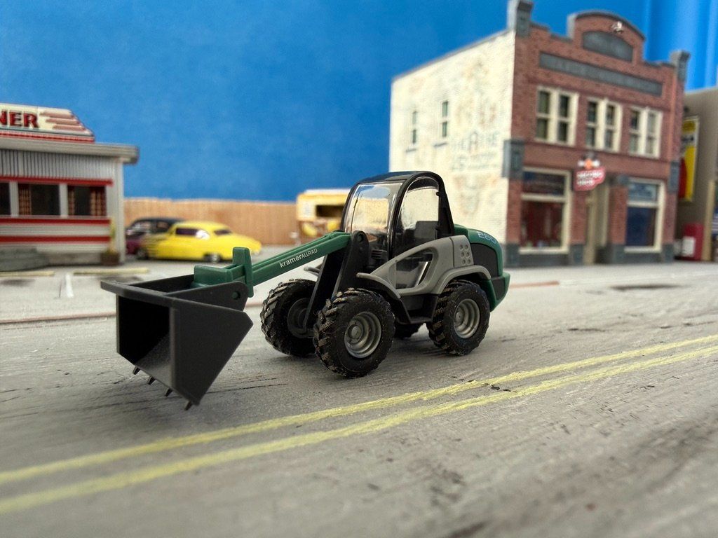 Wiking Modellini d'auto: Kramer 280 Radlader Wiking H0 1/87 – Usato da Würenlos venduto da SWISSOLDTIMERS