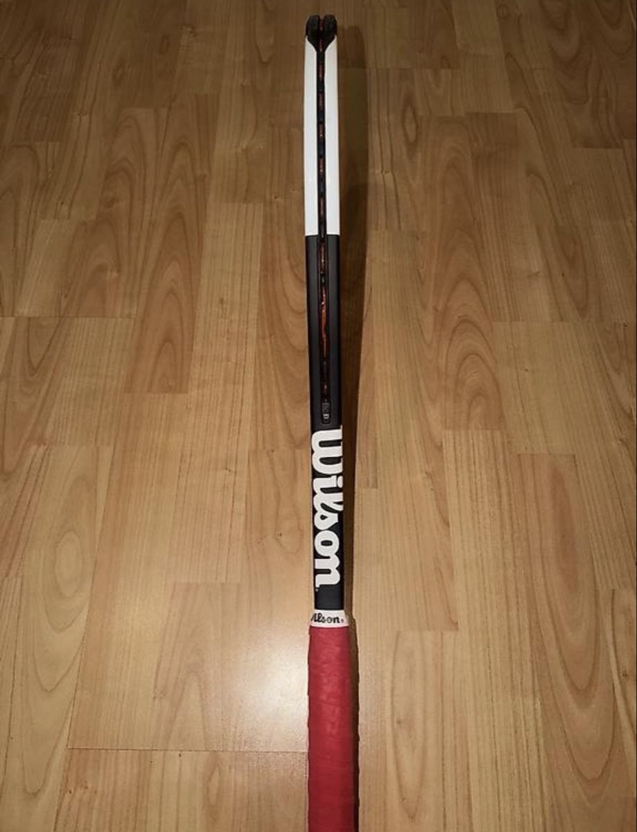 Wilson Racchette: Wilson Pro Staff 97 L v12 – Usato da Rümlang venduto da dogancoffeeshop 1