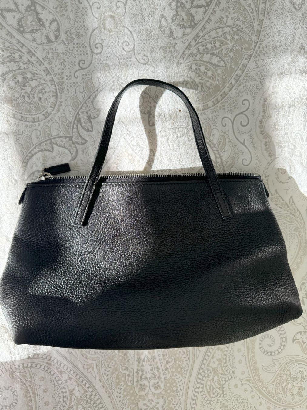 Gucci Borse da donna: Gucci Shopper Leder schwarz-silber – Usato da Muttenz venduto da einfach-schoen 1