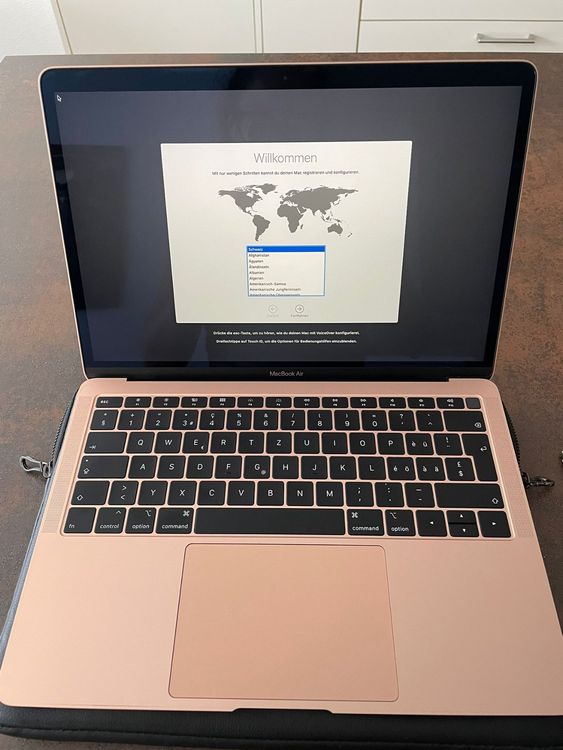 Apple Portables: MacBook Air Rosè Gold, Top Zustand!! – D'occasion à Oberentfelden par angelheart71 4