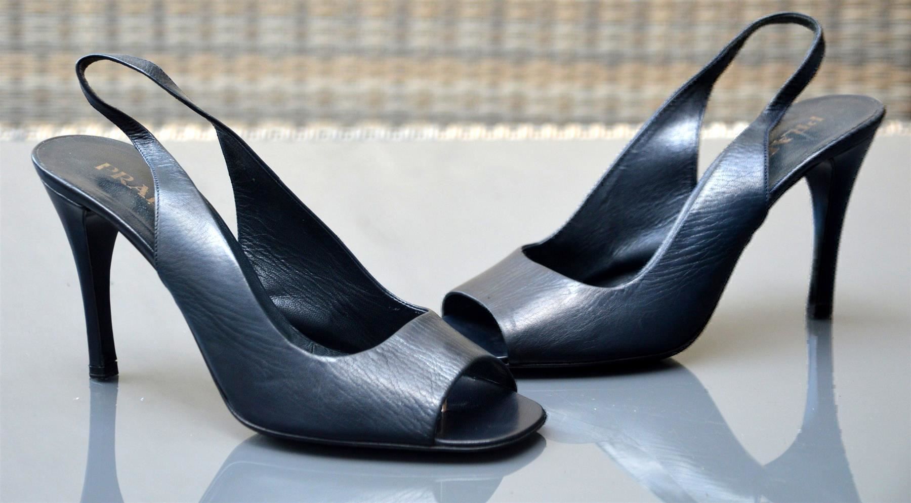 Prada Scarpe da donna: Sandaen Sandales PRADA 37,5 – Usato da Collonges venduto da Auganien