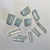 Lot 10x Aquamarin Rohsteine 50 Karat aus Kambodscha