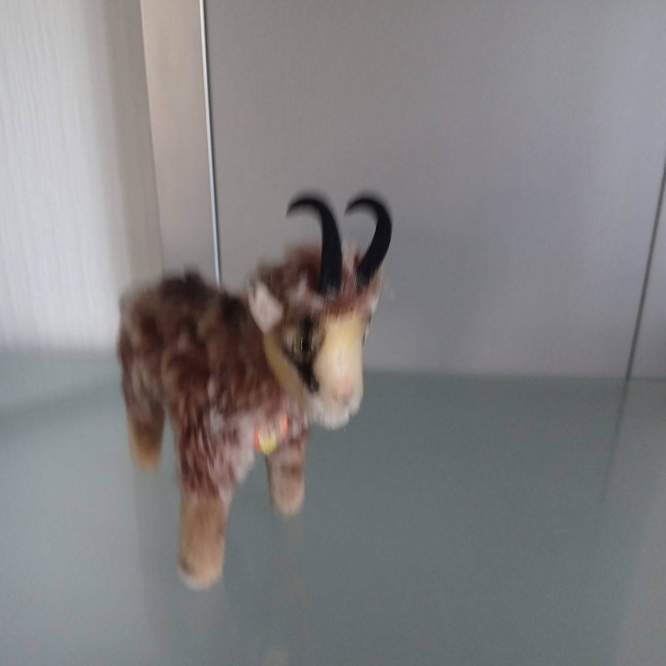 Steiff Giocattoli: Gemse von Steiff 17 cm gross um 1965 – Usato da Abtwil SG venduto da luupsy 3