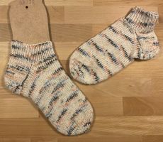 Sneakersocken 🧦 - handgestrickt - Grösse 38  - NEU