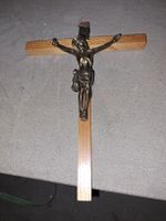 Holzkreuz mit Jesusfigur, Wandkreuz, ca. 23cm, 