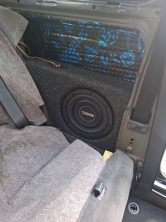 Alle Autoersatzteile: Bmw e30 Seitensubwoofer – Gebraucht aus Buttikon SZ von youngtimer67 4