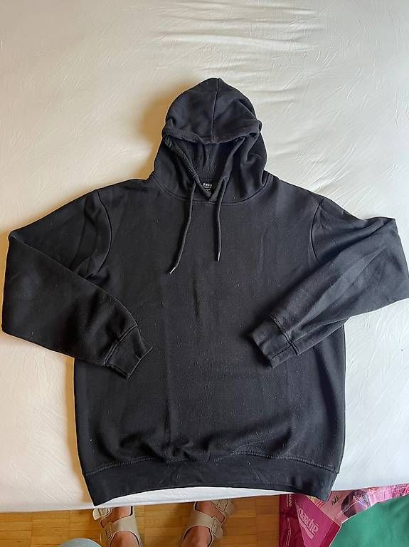 Maglioni & Felpe: SMOG Herren Hoodie Schwarz Gr. L Basic – Usato da Zürich venduto da joc_mor_93 2
