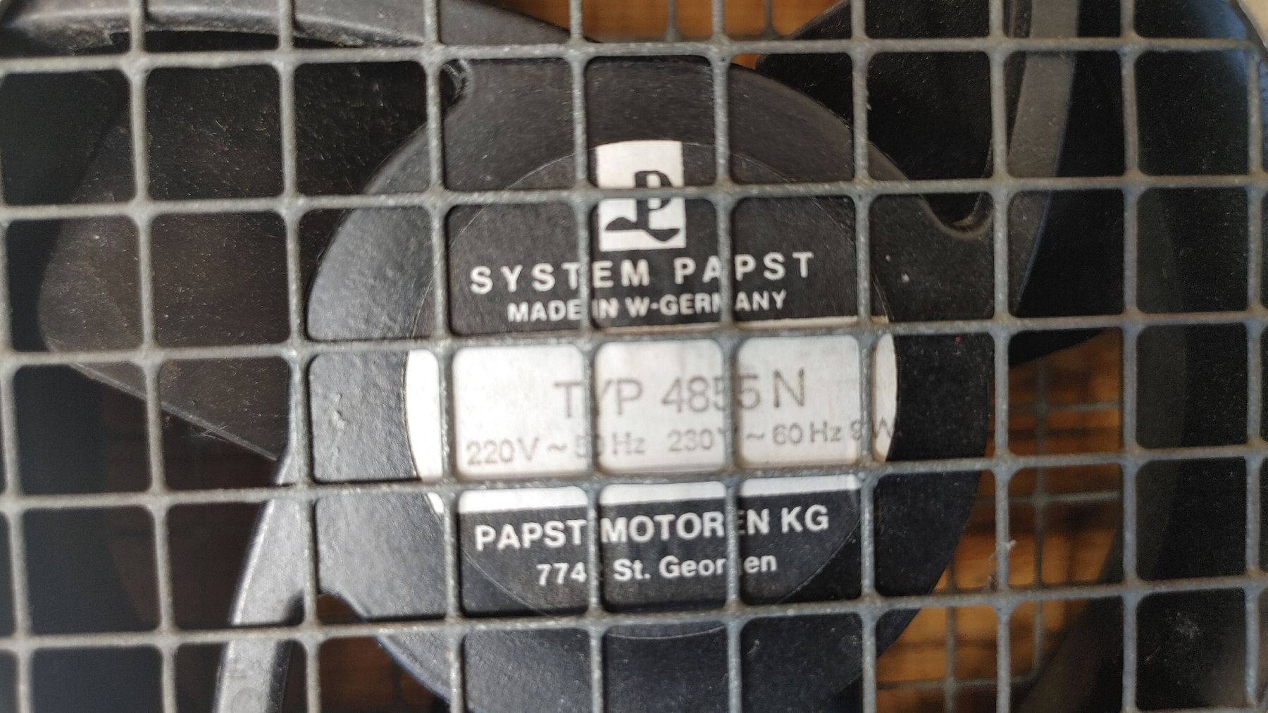 Siemens Ventilatoren: Siemens Lüfter Ventilator mit Papst Motoren geräuscharm – Gebraucht aus REGENSDORF von velio 3