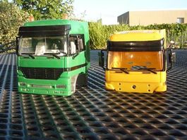 Dickie Toys, Mercedes-Kabinen, 1:32
