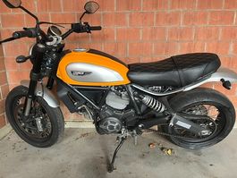 Ducati Scrambler Classic 803 cm3