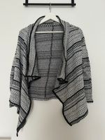 Gestrickte offene Strickjacke grau-schwarz