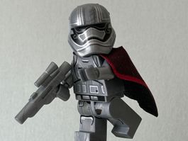 Star Wars minifigure of the week sw0684 Captain Phasma