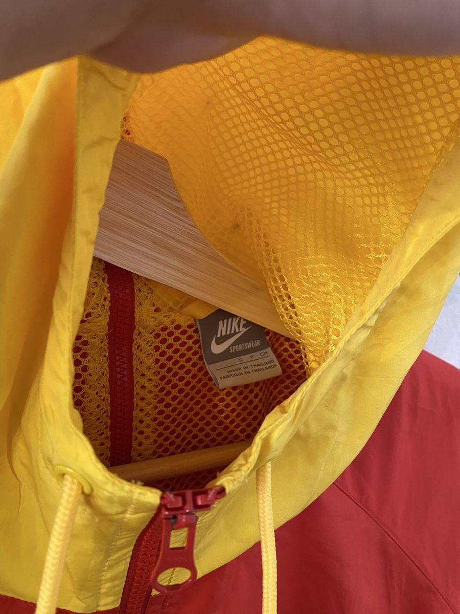 Nike Giacche: Y2K Vintage Nike China Jacket Size S – Usato da Lausanne venduto da user1020rnt 4