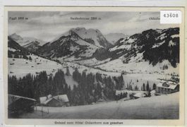 Gstaad vom Hotel Oldenhorn aus gesehen im Winter