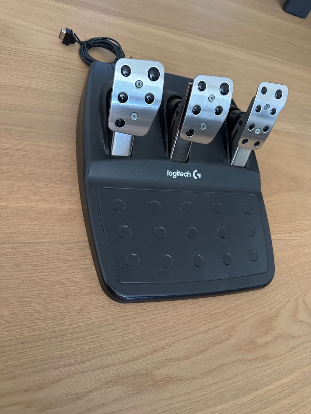 Logitech Controller: Pedale für Logitech G29 Lenkrad – Usato da Entlebuch venduto da Dapodo