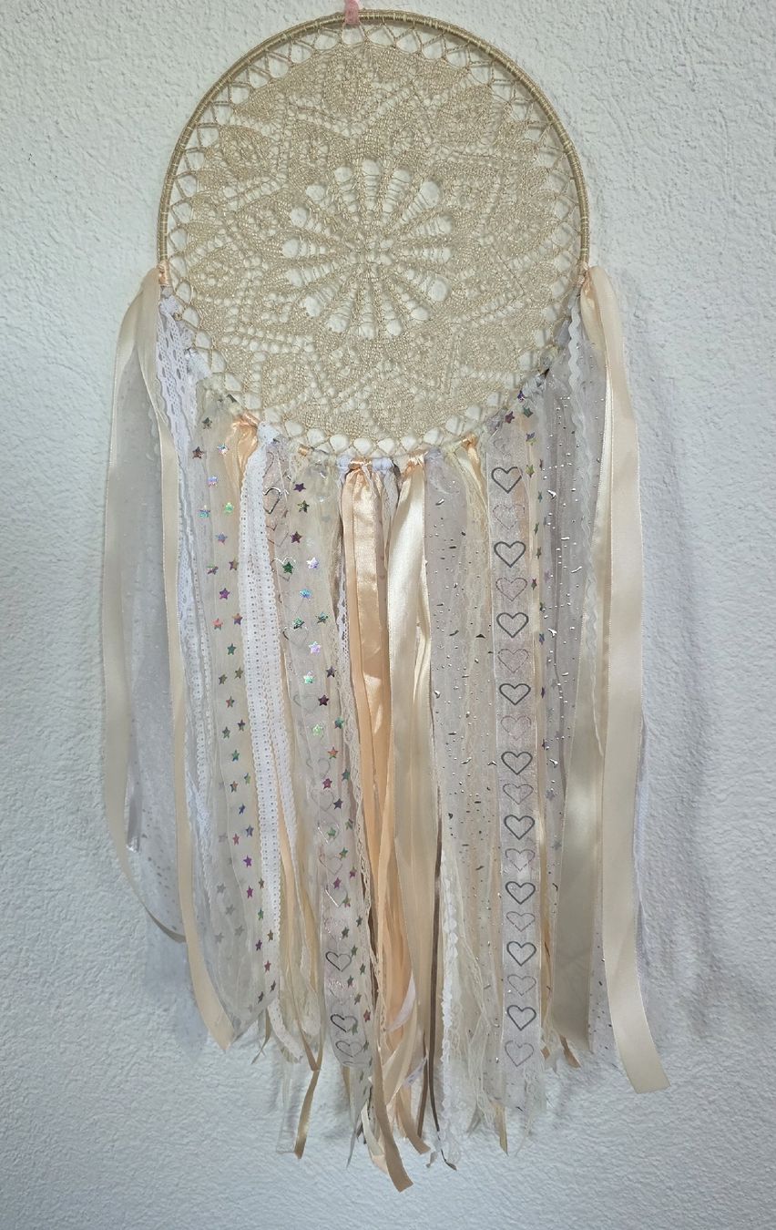 Tutte le decorazioni: Handgemachter Traumfänger in zarten Farben, Boho-Stil. – Nuovo (secondo la descrizione) da Rheinsulz venduto da Gilea 3